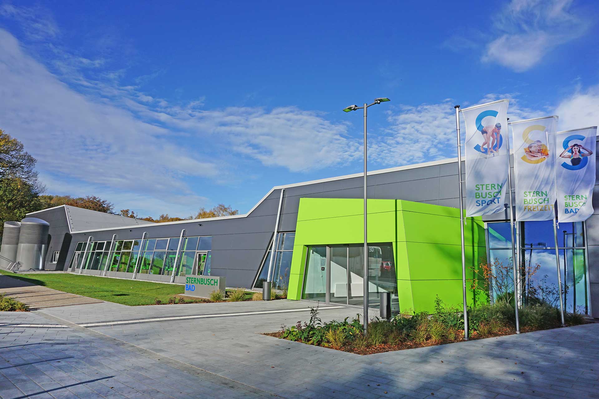 Sternbuschbad_Home01